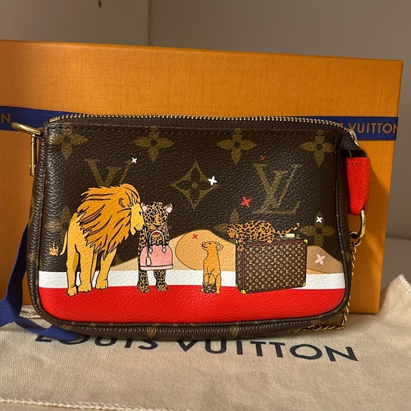 Louis Vuitton Mini Pochette LIONS! - Picture 1 of 5